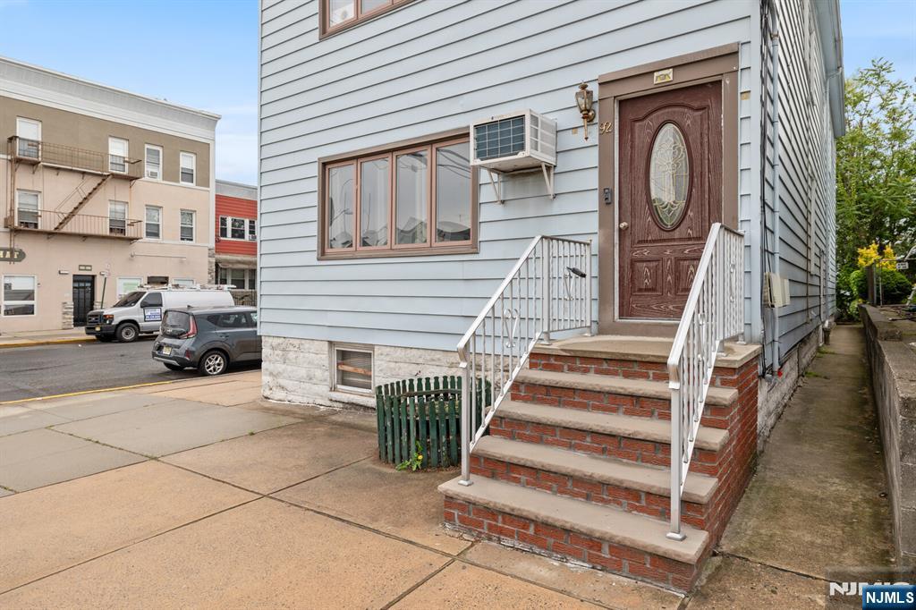 92 25th Street