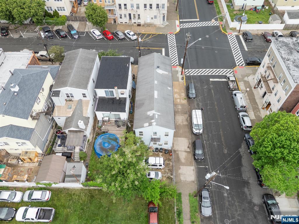 92 25th Street