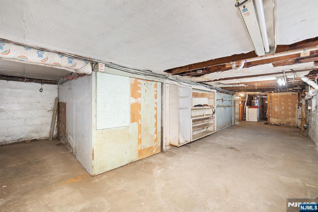 92 25th Street