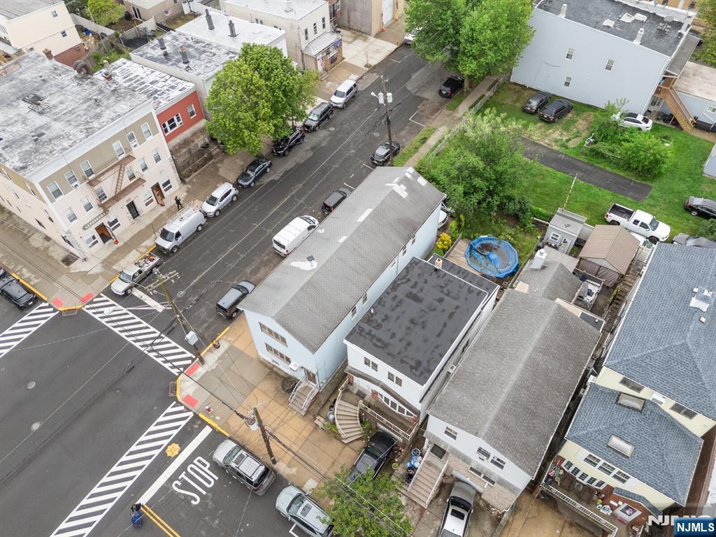 92 25th Street