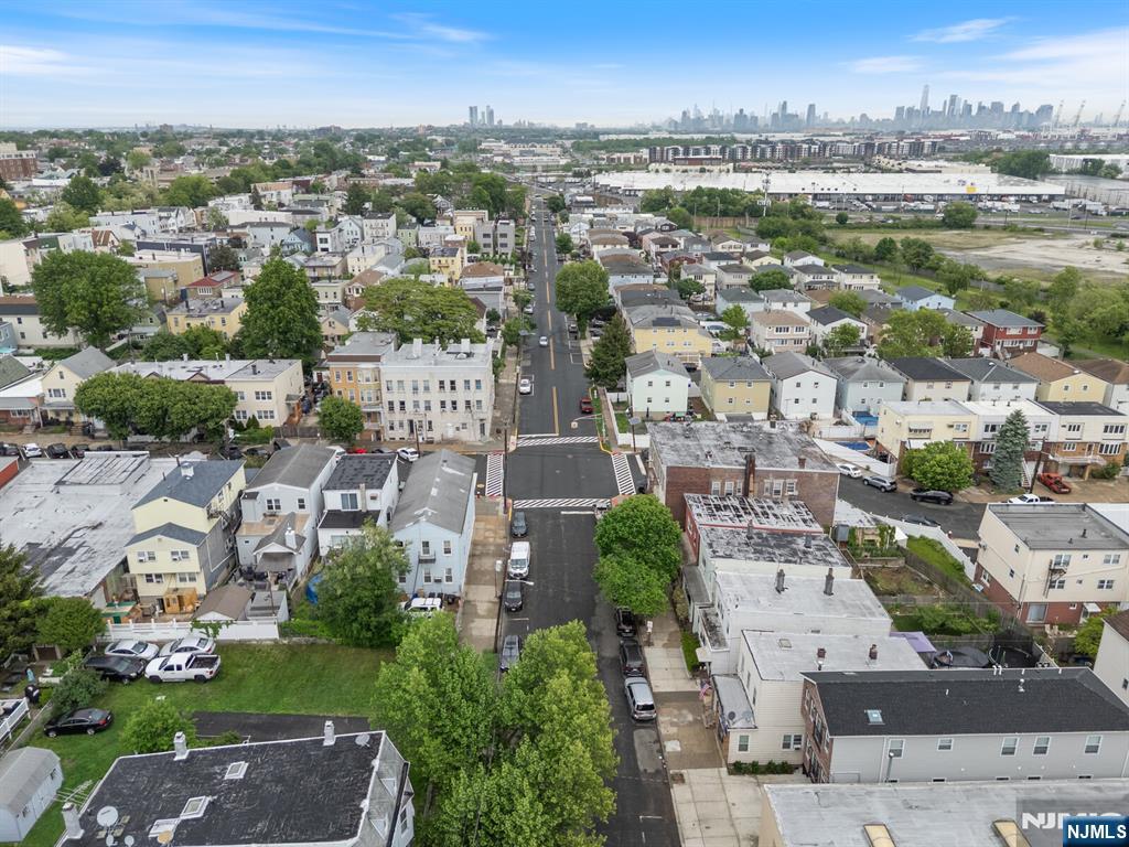 92 25th Street