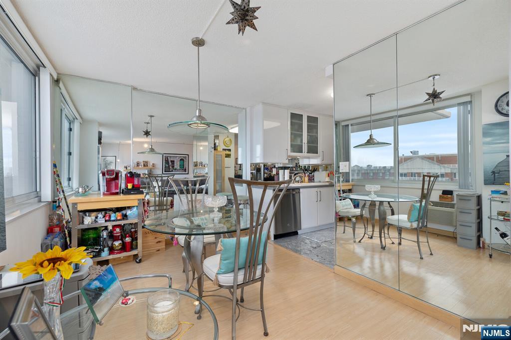 160 Overlook Avenue 22F