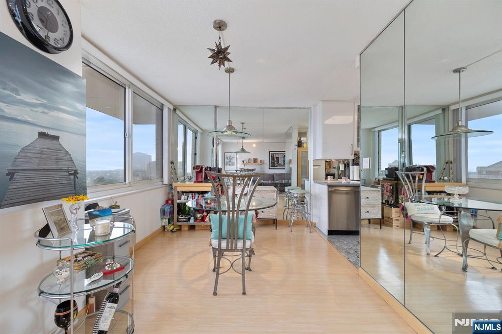 160 Overlook Avenue 22F