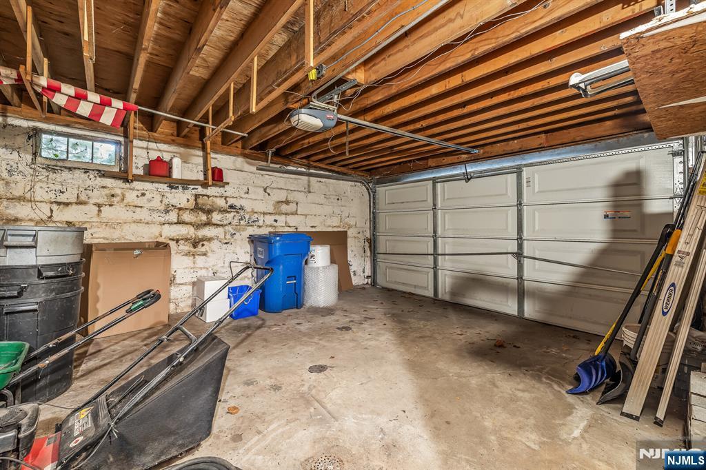 30 Pierrepont Avenue