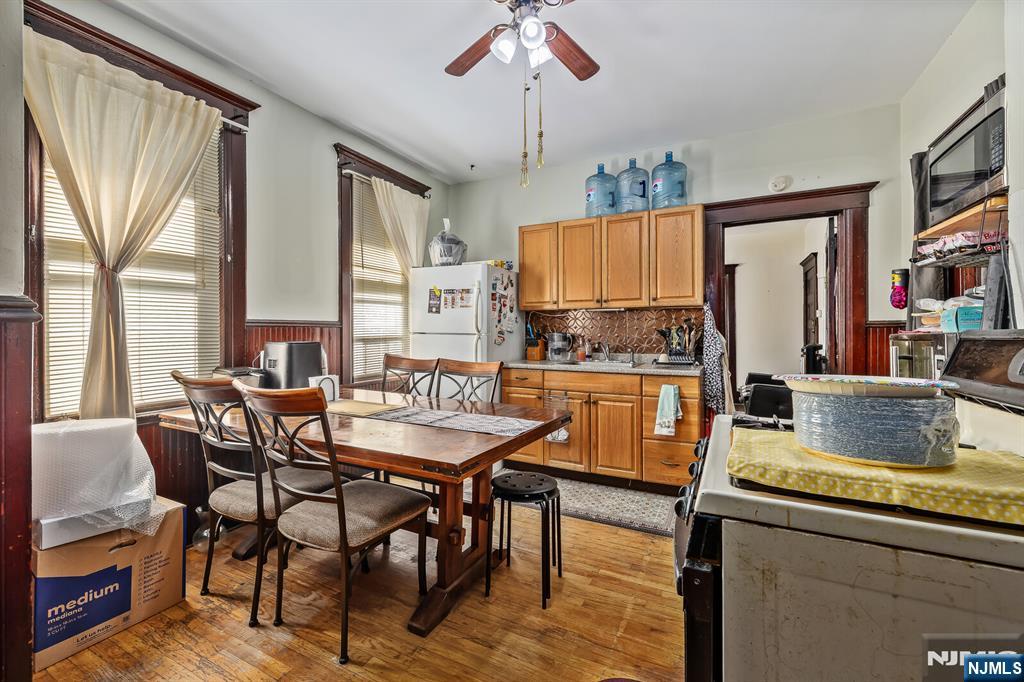 30 Pierrepont Avenue