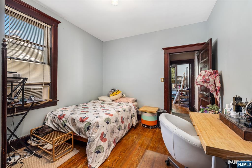 30 Pierrepont Avenue