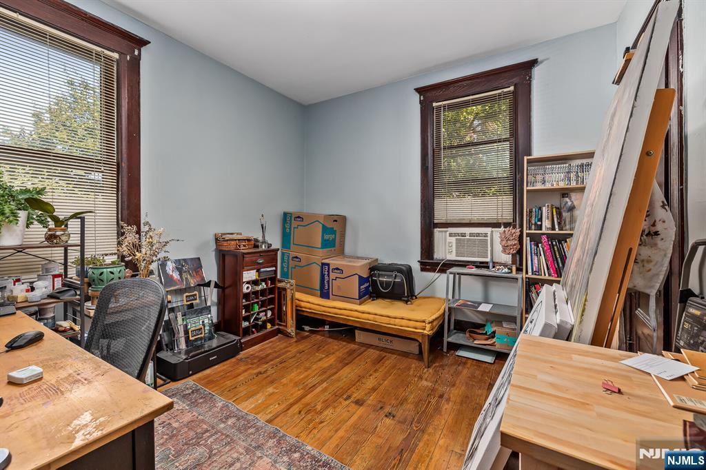 30 Pierrepont Avenue