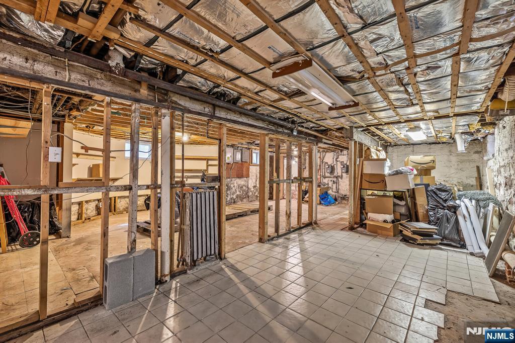 30 Pierrepont Avenue