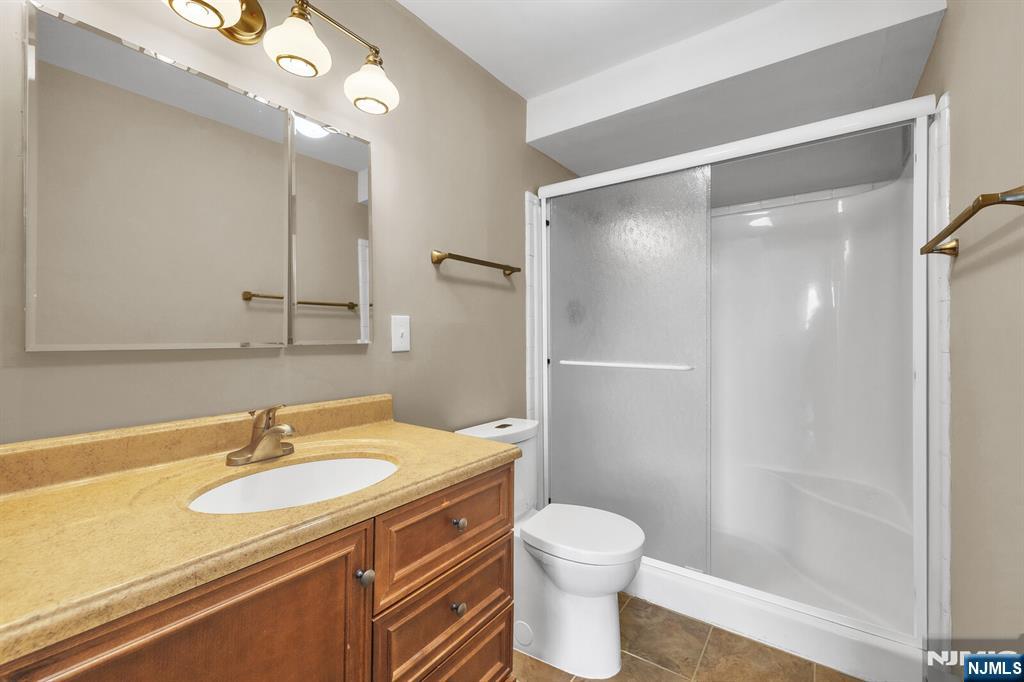 160 Overlook Avenue 7A