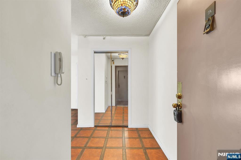 160 Overlook Avenue 7A