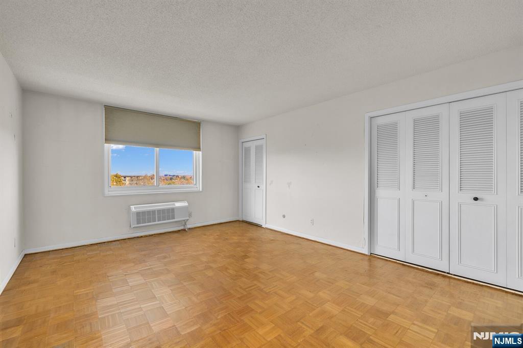 160 Overlook Avenue 7A