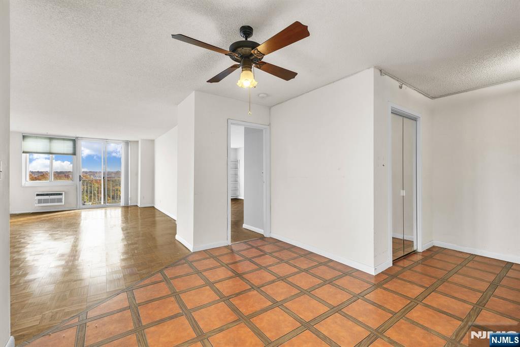 160 Overlook Avenue 7A