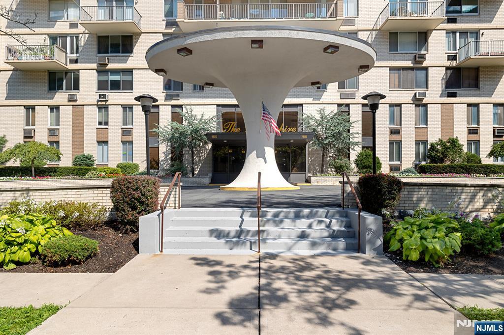 160 Overlook Avenue 7A