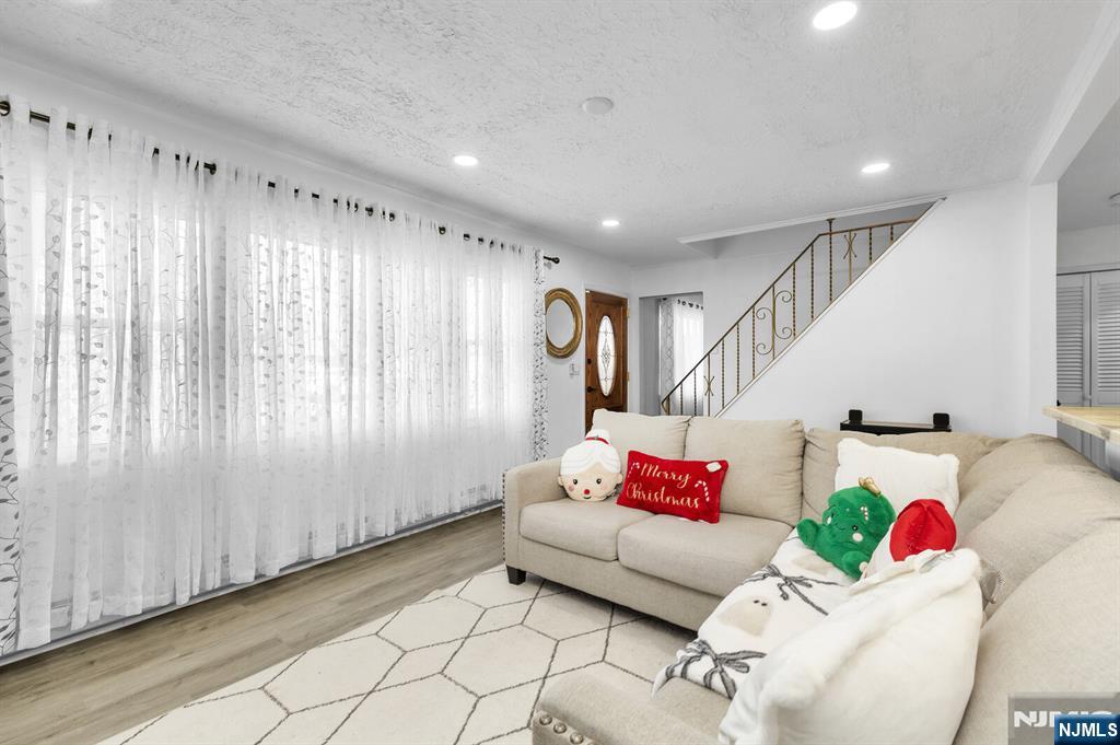 41 Hunterdon Road