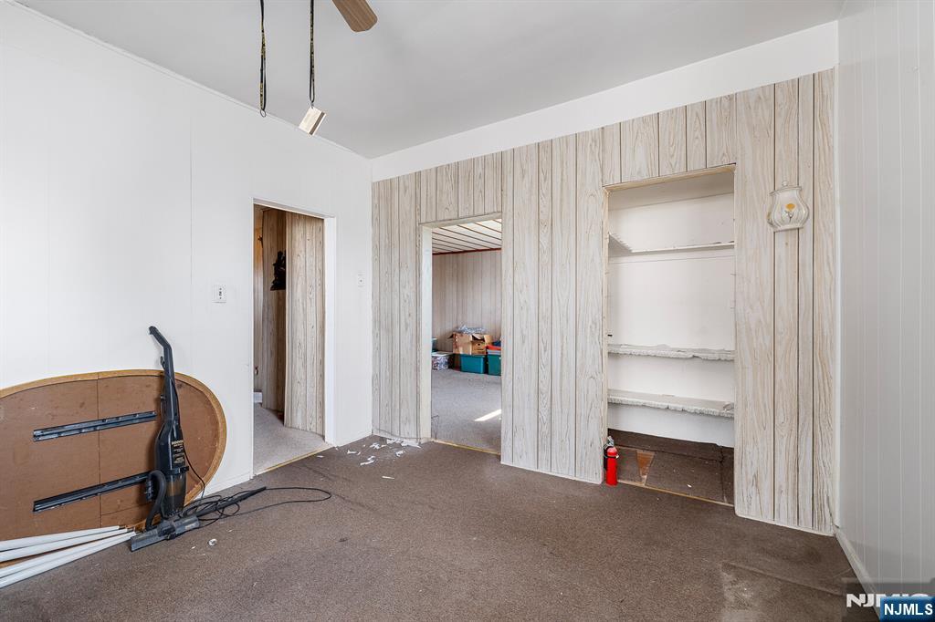 65 Marsellus Place