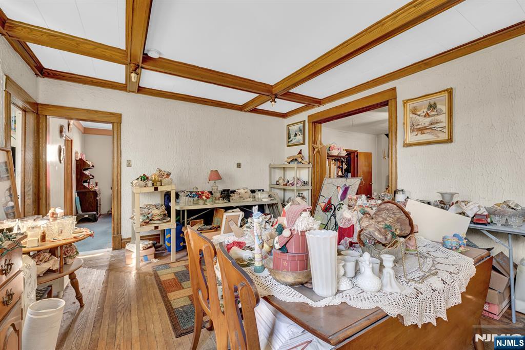 65 Marsellus Place