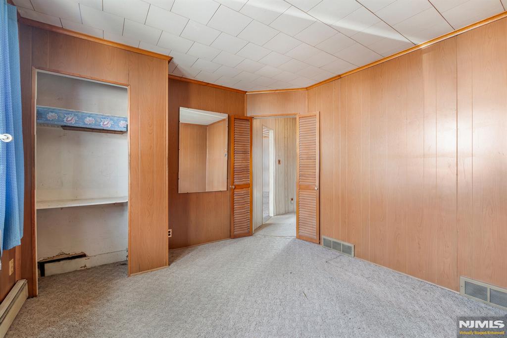 65 Marsellus Place
