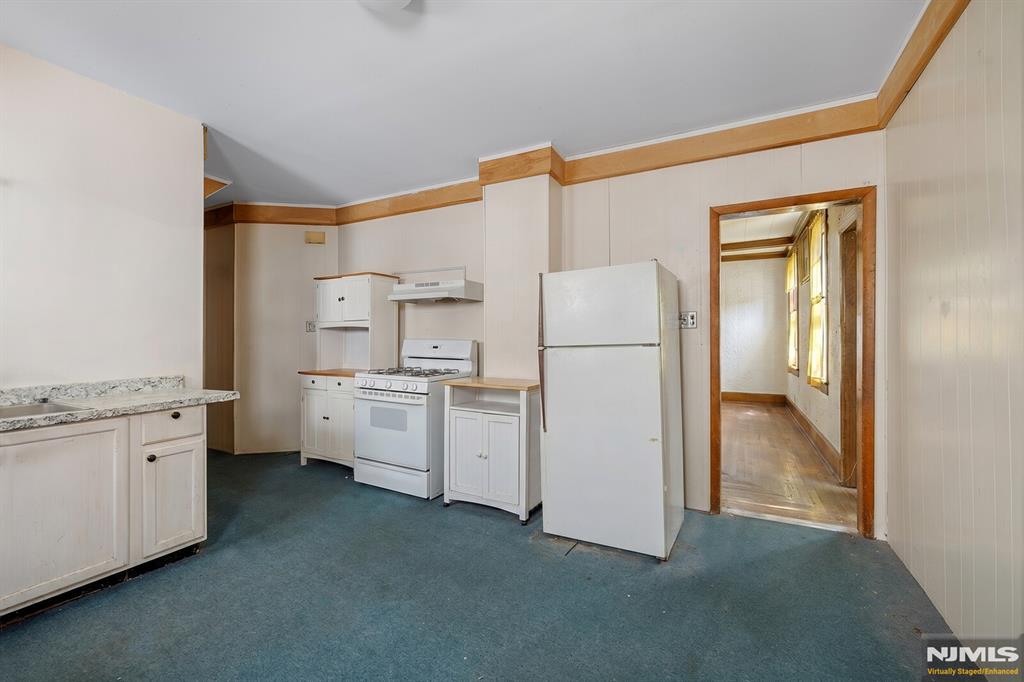 65 Marsellus Place