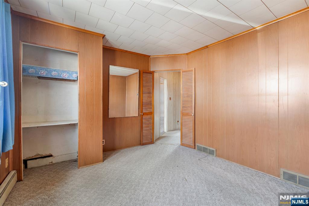 65 Marsellus Place