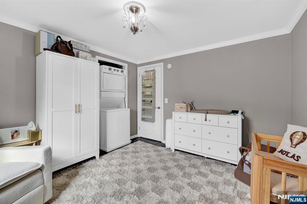 322 Broughton Avenue