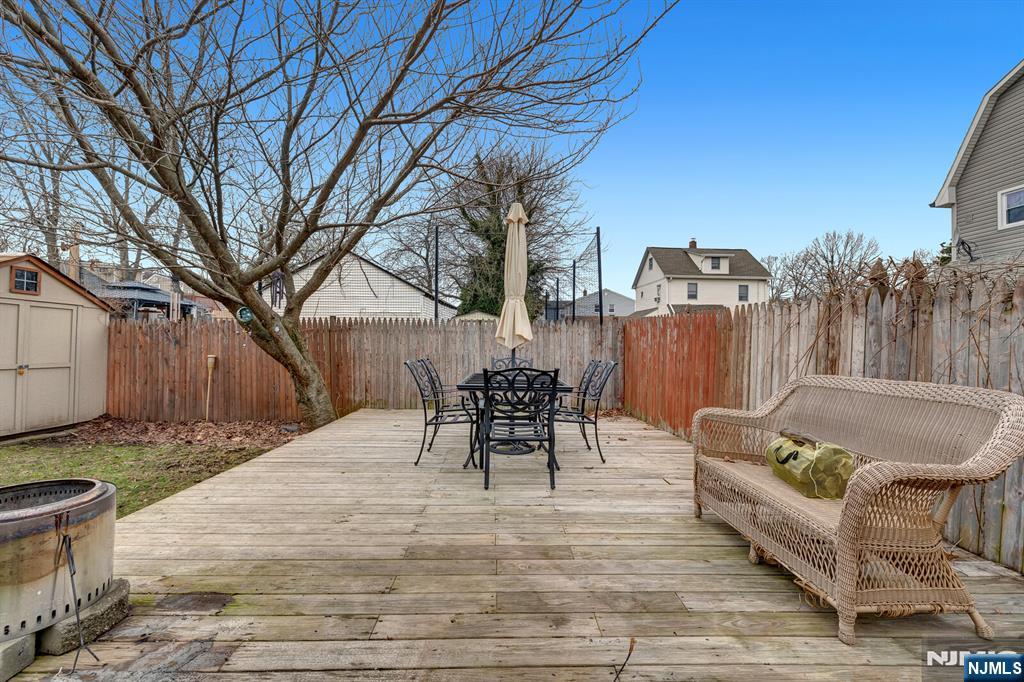 322 Broughton Avenue