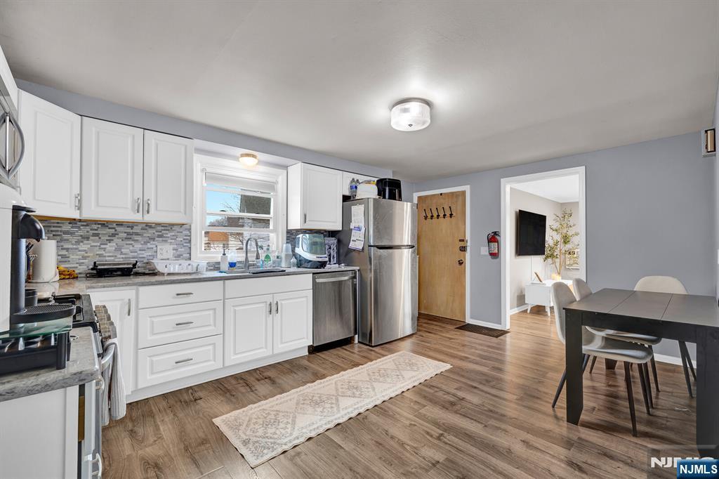 322 Broughton Avenue