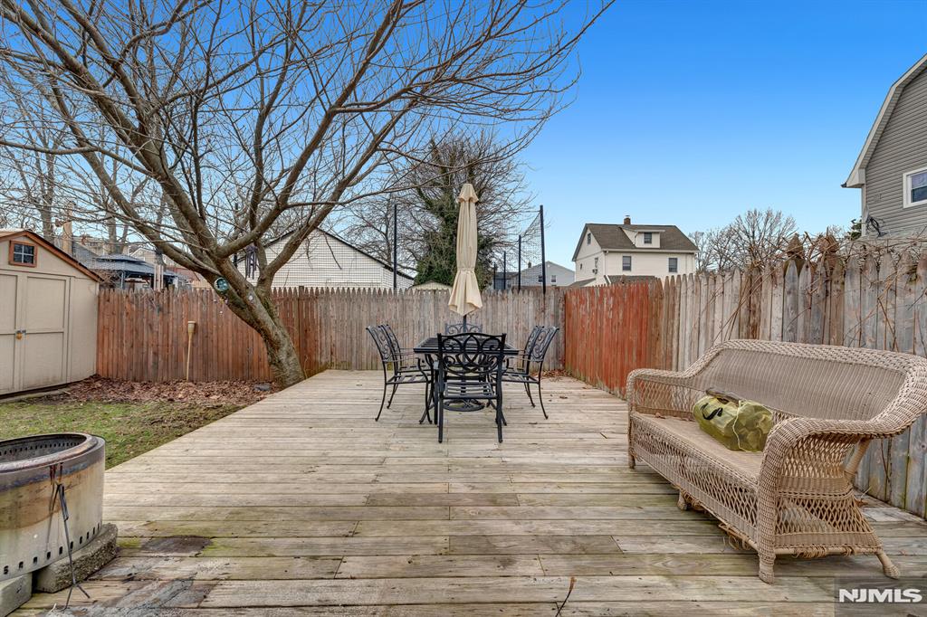 322 Broughton Avenue