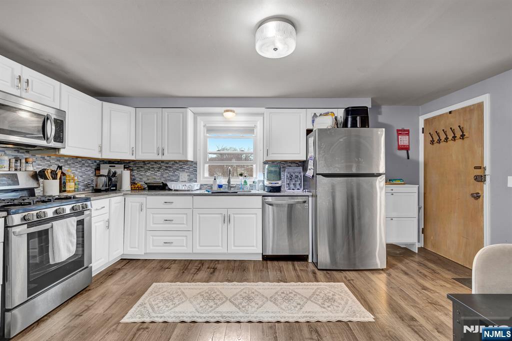 322 Broughton Avenue