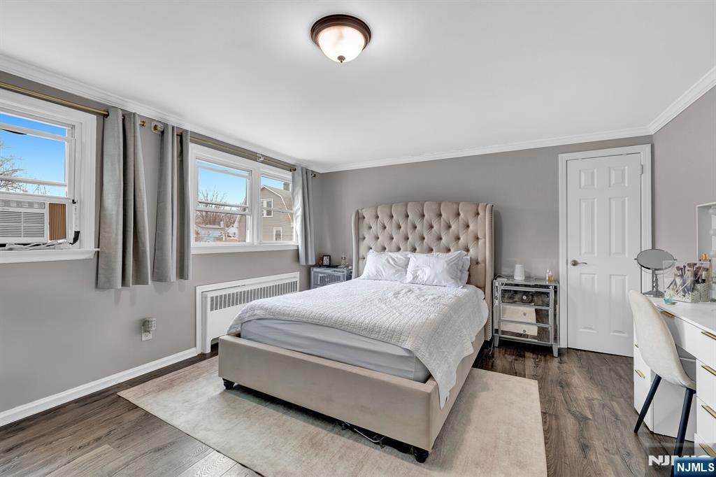 322 Broughton Avenue