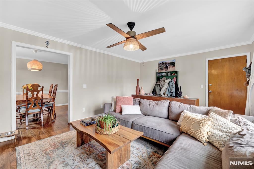 322 Broughton Avenue