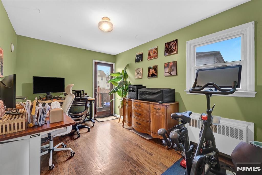 322 Broughton Avenue