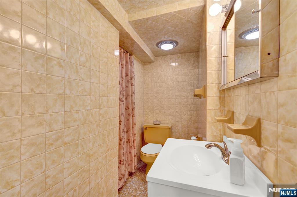 248 Donaldson Avenue