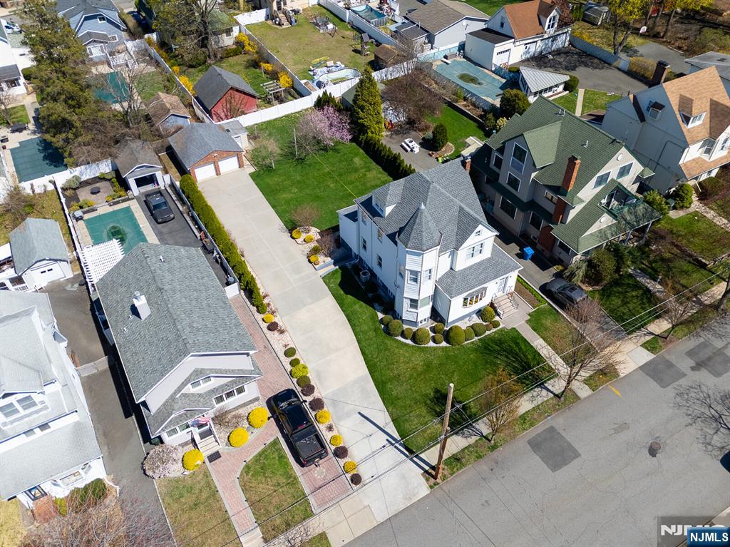 248 Donaldson Avenue