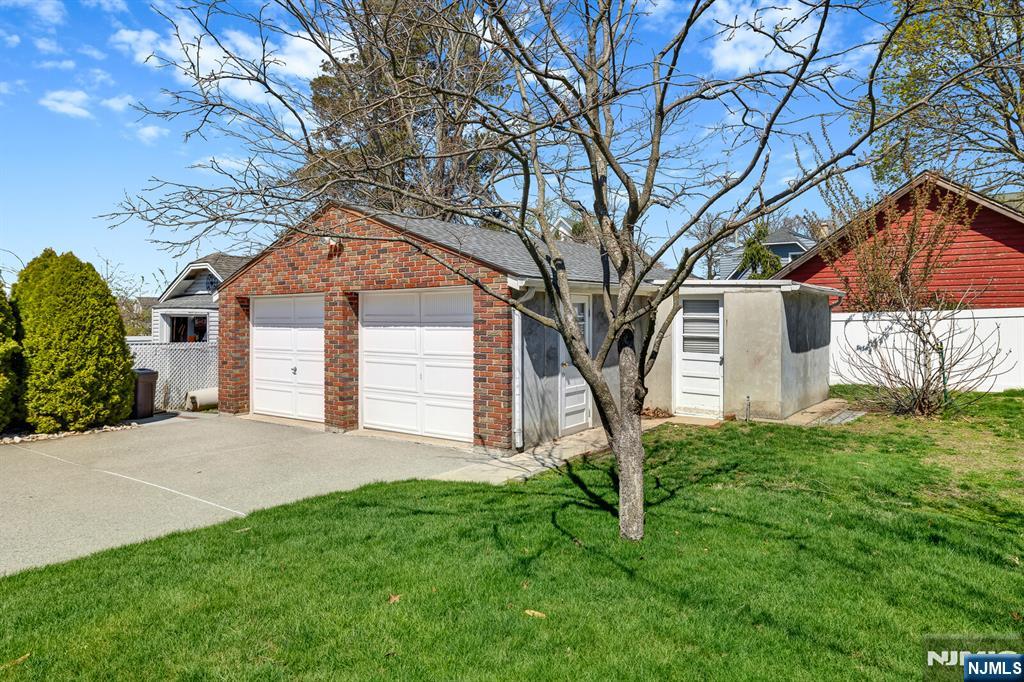 248 Donaldson Avenue