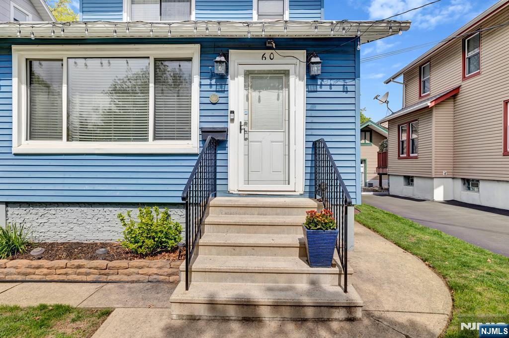 60 Vanderburgh Avenue