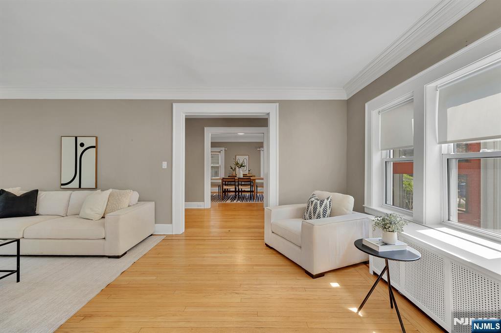 104 Carmita Avenue