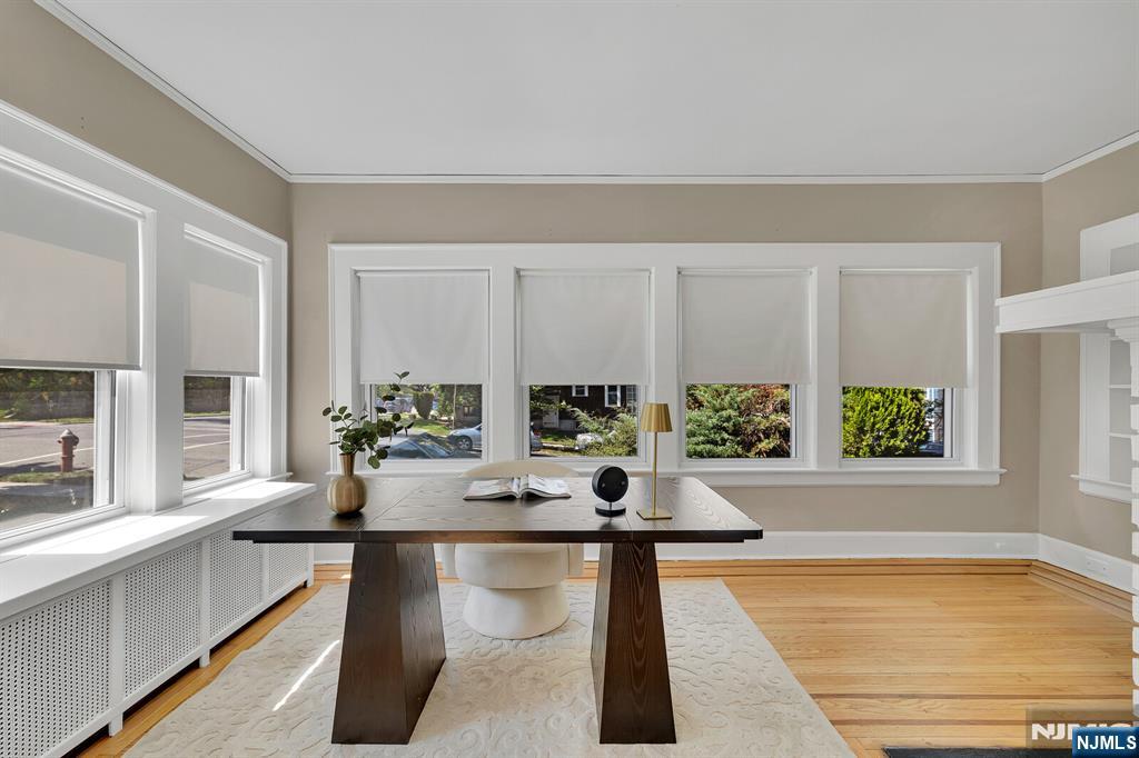 104 Carmita Avenue