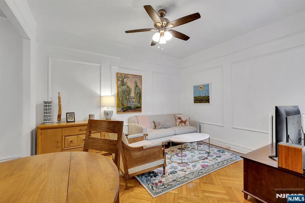 115 Highland Avenue 10