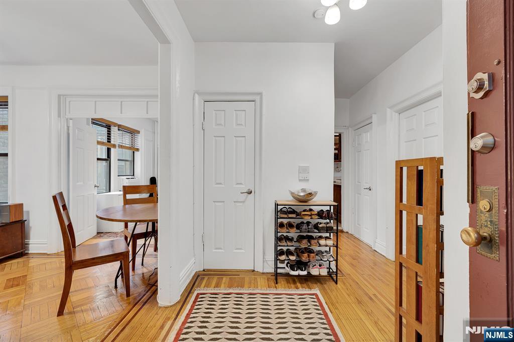 115 Highland Avenue 10