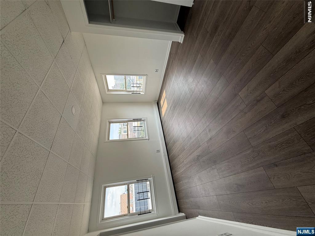 4001 Bergenline Avenue 3