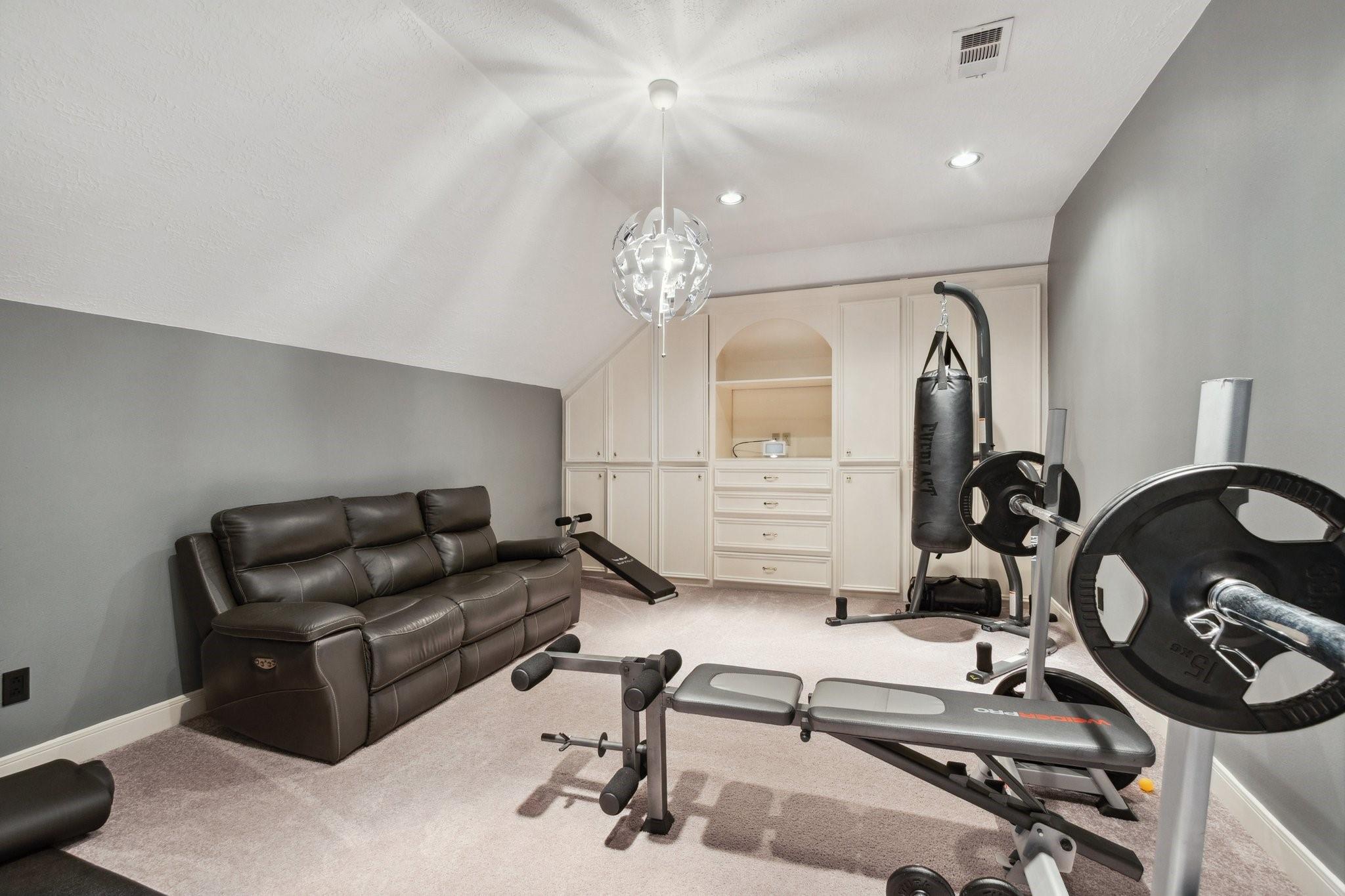 7711 Oxfordshire Drive