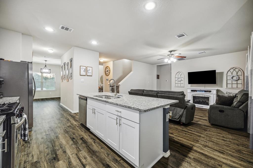 18827 Palmetto Hills Drive