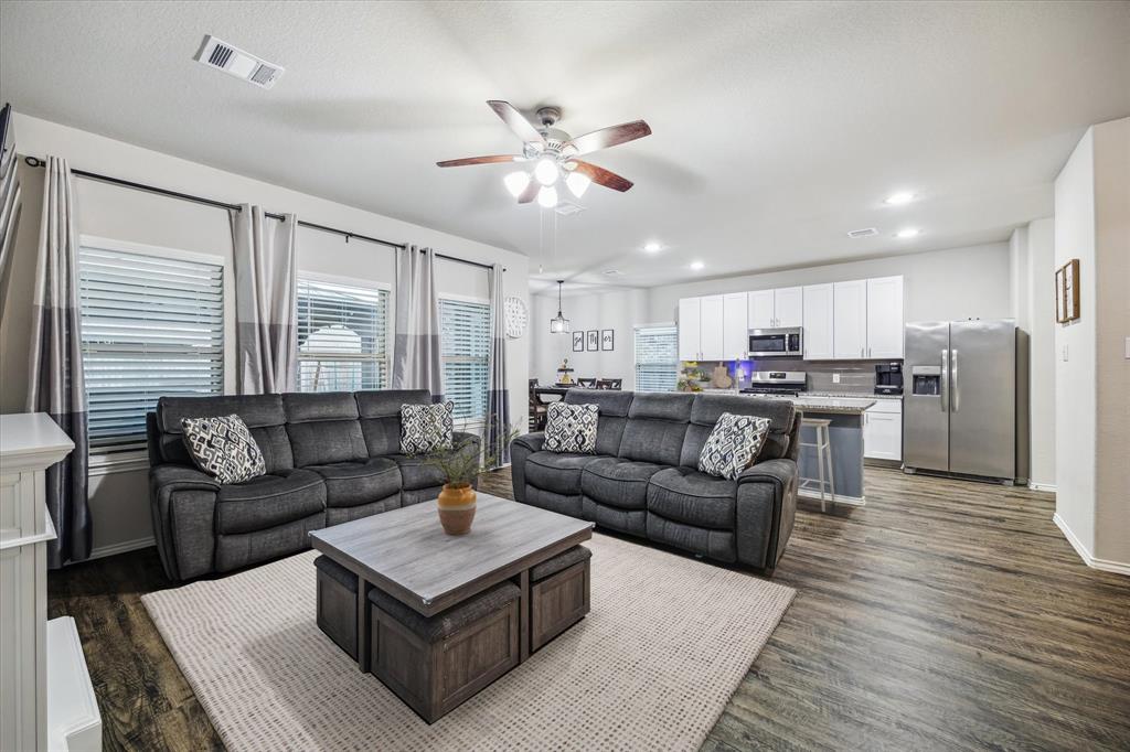 18827 Palmetto Hills Drive