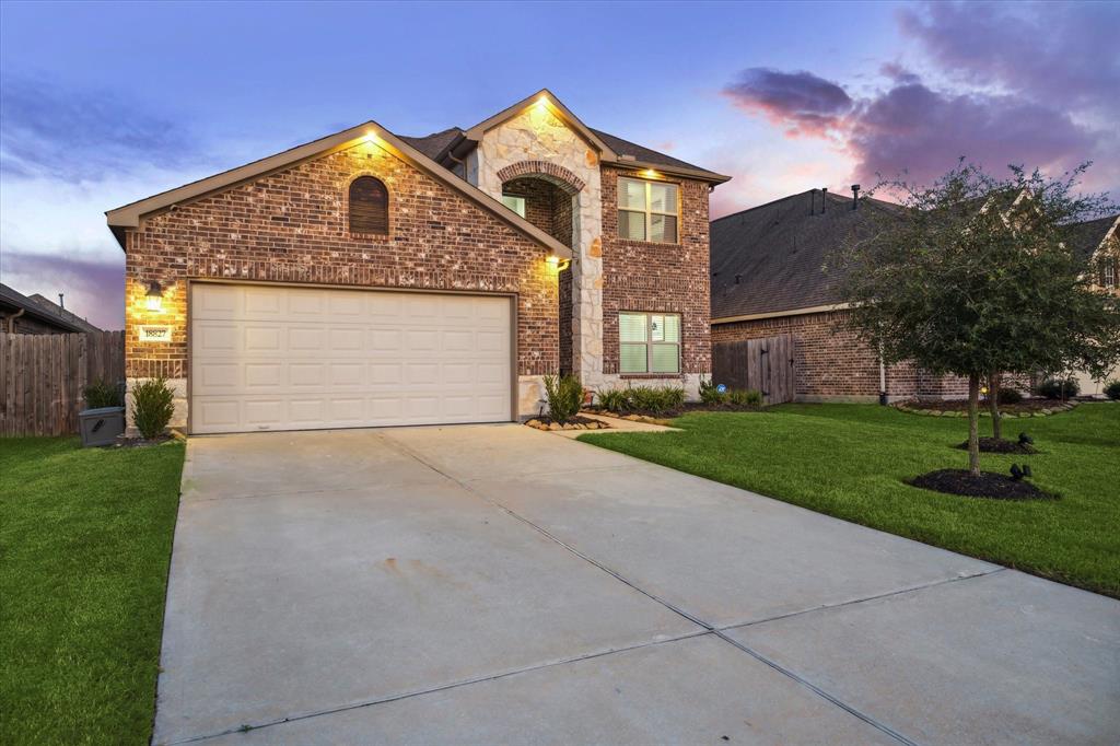 18827 Palmetto Hills Drive