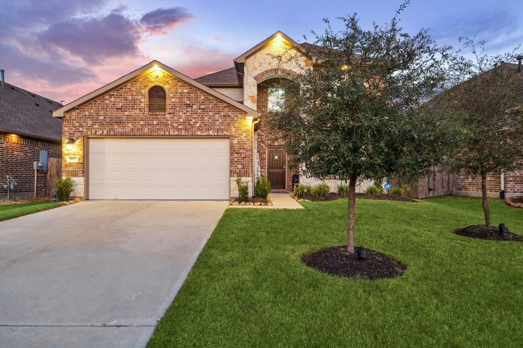 18827 Palmetto Hills Drive