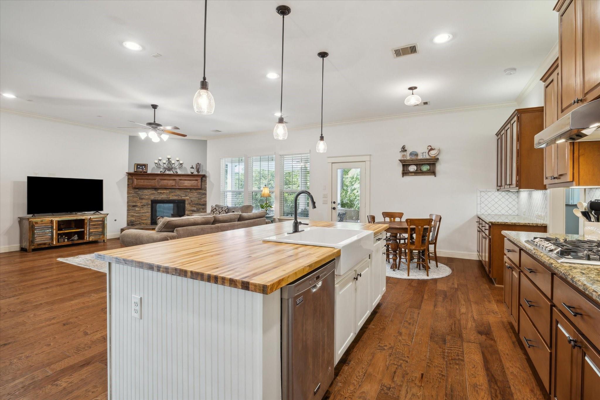 141 Cherry Oak Lane