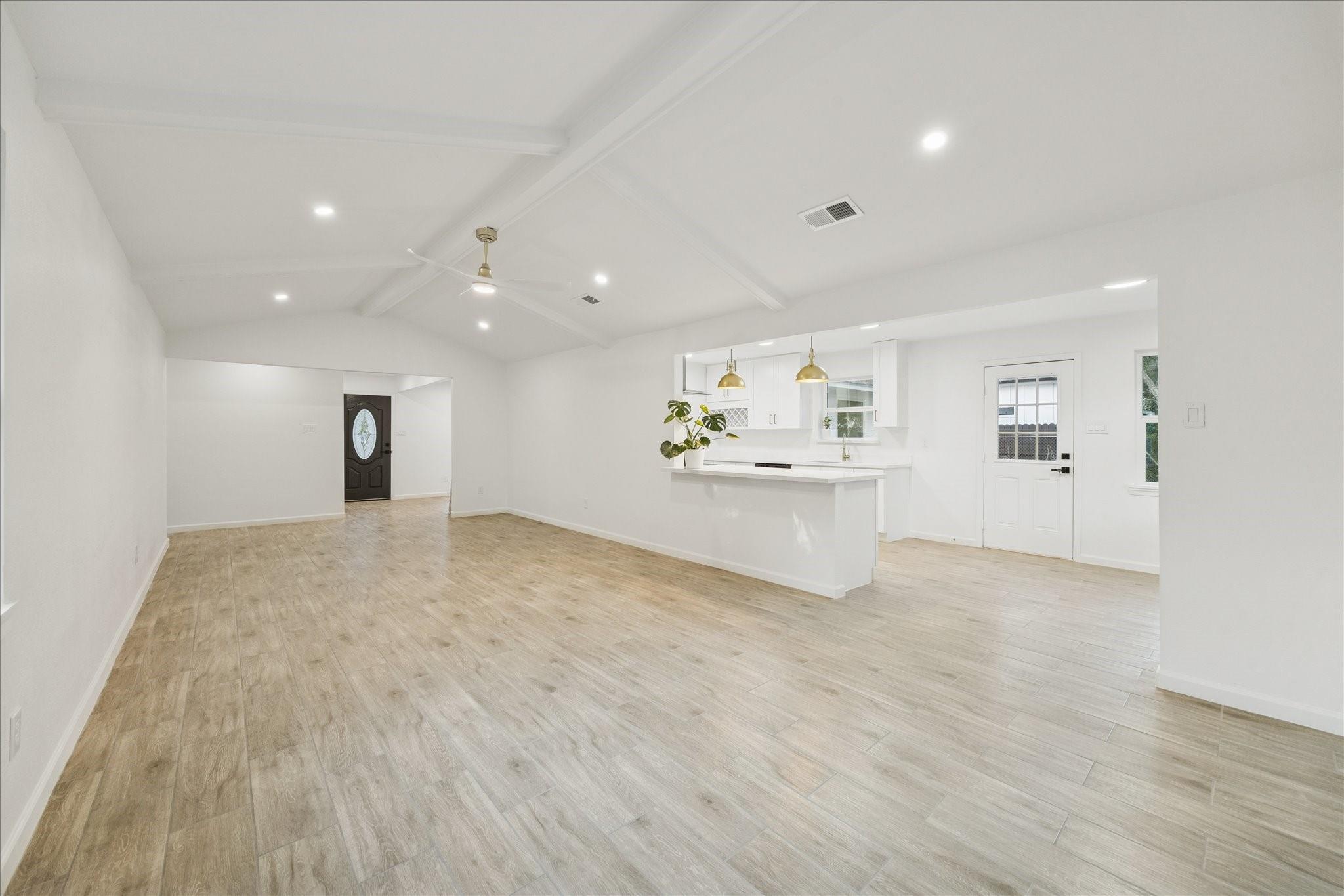 5411 Logston Lane, Spring