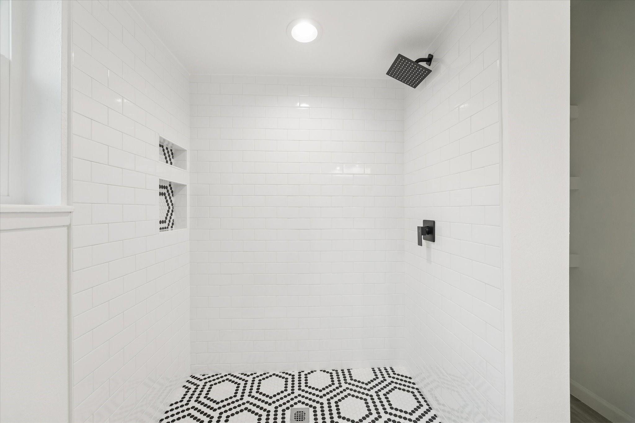 5411 Logston Lane, Spring