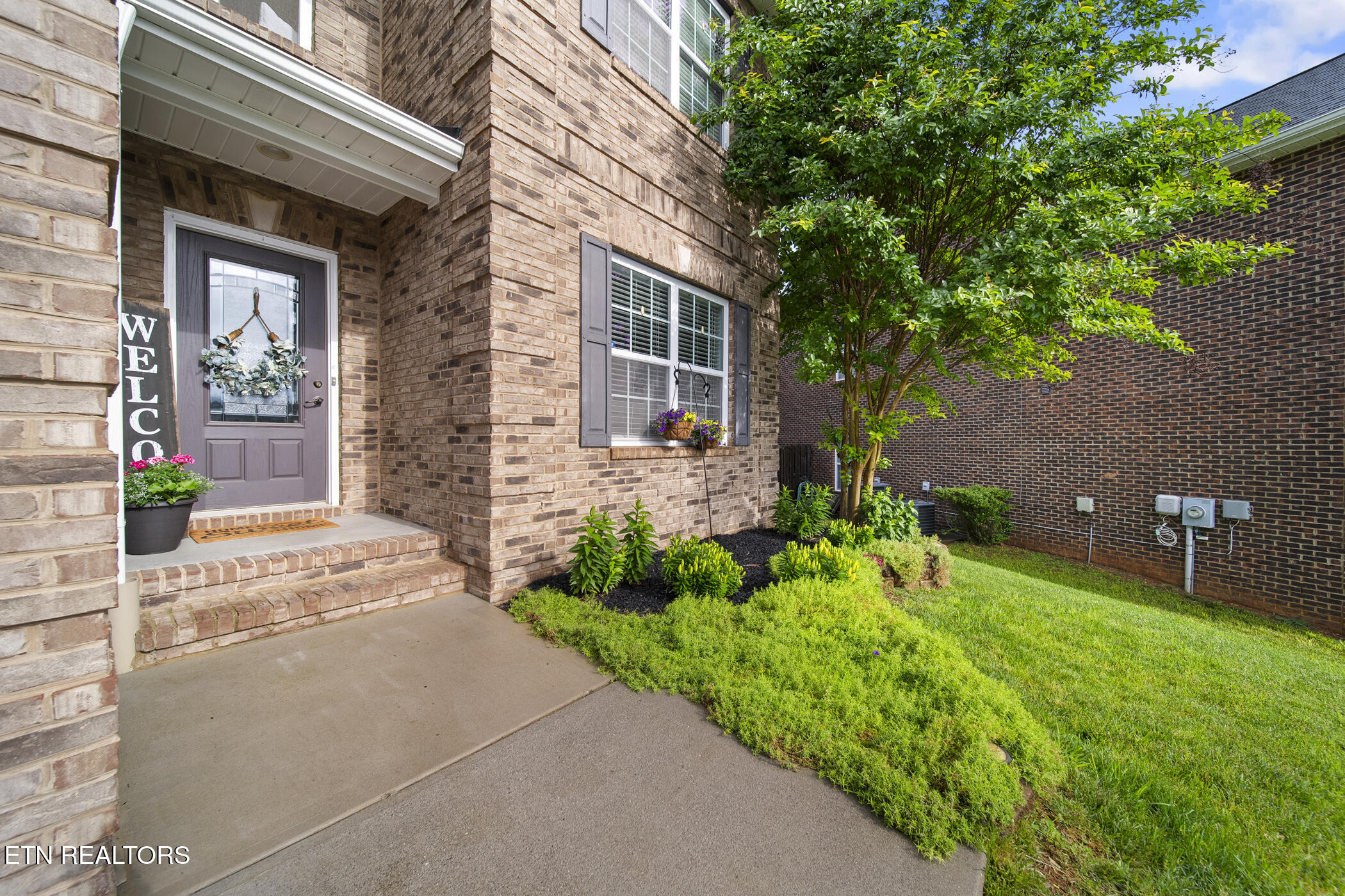 2905 Cambridge Shores Lane