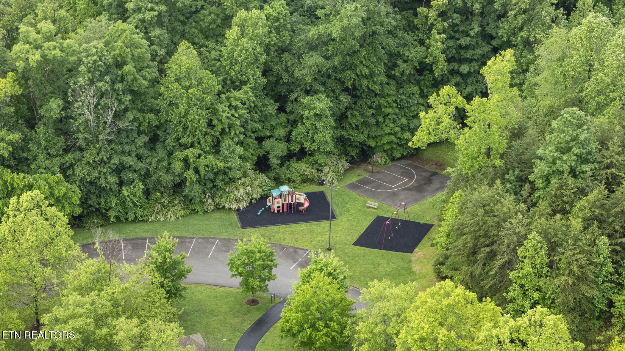 2905 Cambridge Shores Lane